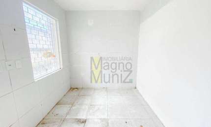 Casa com 02 quartos para alugar, 50 m² por R$ 650/mês - Centro - Fortaleza/CE