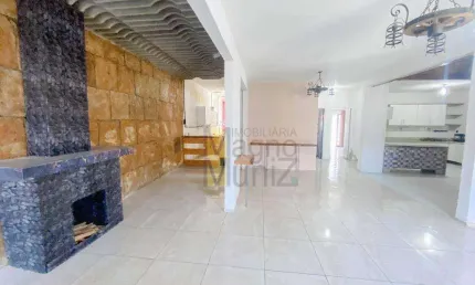 Casa duplex com piscina e 5 quartos para alugar, 413 m² por r$ 3.238/mês - parque manibura - fortaleza/ce