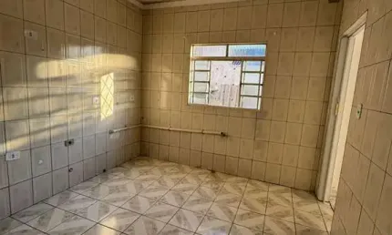 Casa com 2 quartos para alugar na Avenida Domingo Alonso Lopez, Altos de Jordanésia (Jordanésia), Cajamar