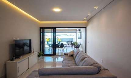 Sobrado à venda, 4 suítes 230 m² Condomínio Gran Reserve, Indaiatuba_SP