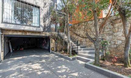 Casa com 4 quartos à venda na Rua Sebastião Rodrigues, 163, Vila Madalena, São Paulo