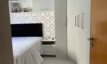 Apartamento 3 Dormitórios com 2 Vagas - Santa Maria