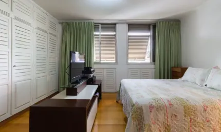 Apartamento 3 Dormitórios com 1 Vaga - Praça Karmann
