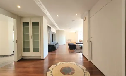 Apartamento porteira fechada 4 suítes e 4 vagas - bairro jardim.