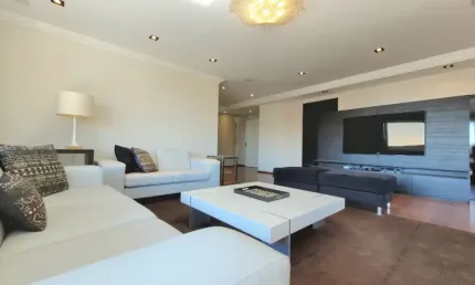 Apartamento porteira fechada 4 suítes e 4 vagas - bairro jardim.