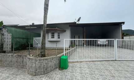 Casa em Condomínio para Venda em Ubatuba, Horto Florestal, 3 dormitórios, 1 suíte, 2 banheiros, 2 vagas
