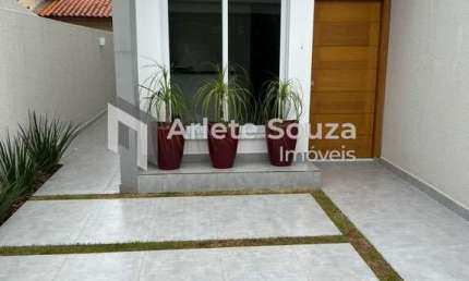 Casa para Venda em Arujá, Nova Arujá, 3 dormitórios, 1 suíte, 2 banheiros, 2 vagas