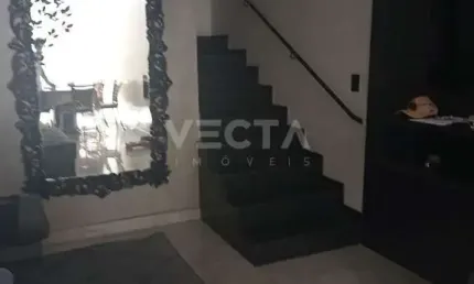 Sobrado de Esquina no Condomínio Villa Borghese I – 2 Dormitórios, Escritório e Churrasqueira, São