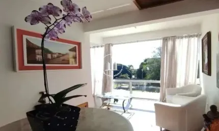 Casa 302m² com 3 Quartos e Suíte na Ponta de Baixo - BRN