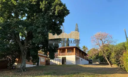 Chácara à venda no bairro Jardim das Paineiras - Águas da Prata/SP