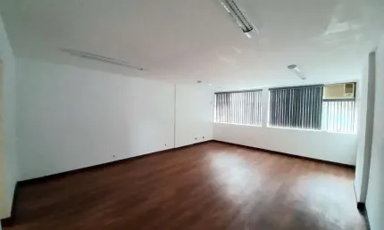 Sala para alugar, 45 m² por R$ 2.763,30/mês - Várzea - Teresópolis/RJ