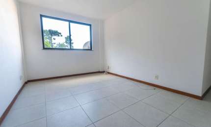 Apartamento com 2 dormitórios, 60 m² - venda por R$ 450.000,00 ou aluguel por R$ 2.390,87/mês - Várzea - Teresópolis/RJ