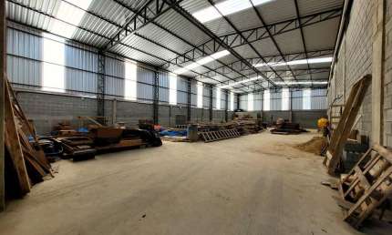 Galpão para alugar, 420 m² por R$ 6.000/mês - Meudon - Teresópolis/RJ