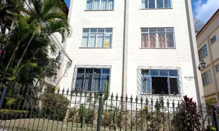 Apartamento com 1 dormitório à venda, 31 m² por R$ 290.000,00 - Jardim Cascata - Teresópolis/RJ