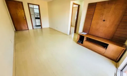Apartamento com 2 dormitórios para alugar, 54 m² por R$ 2.202,17/mês - Várzea - Teresópolis/RJ