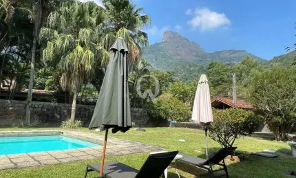 Casa em condomínio fechado com 4 quartos à venda na engenheiro alfredo niemeyer, 120, itanhangá, rio de janeiro por r$ 5.800.000