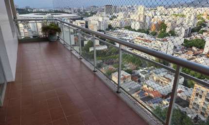 Planta diferenciada com varandão, 3 qts ,2 vgs e infra