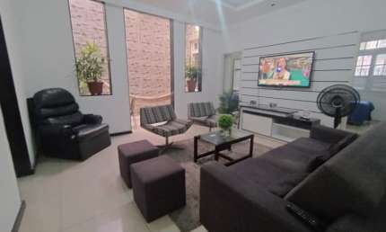 Apartamento com 3 Quartos para alugar mobiliado, 140m² - Boa Vista