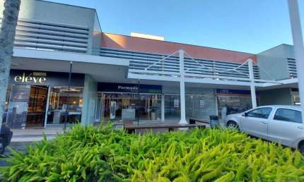 Ponto comercial para alugar na Rua Dinarte Domingues, 543, Kobrasol, São José