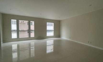 Sala comercial para alugar na Avenida Prefeito Osmar Cunha, 416, Centro, Florianópolis