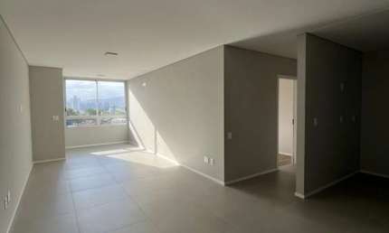 Apartamento com 2 quartos para alugar na Rua Marcílio Dias, 7, Estreito, Florianópolis