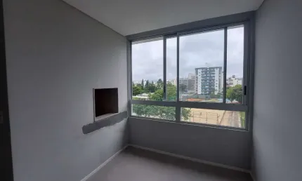 Apartamento com 3 quartos para alugar na Rua Marcílio Dias, 7, Estreito, Florianópolis