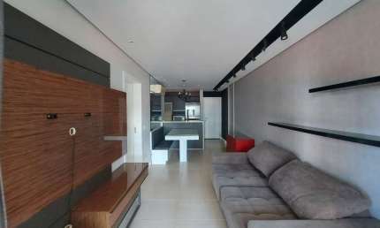 Apartamento com 3 quartos para alugar na Rua Felipe Schmidt, 1011, Centro, Florianópolis