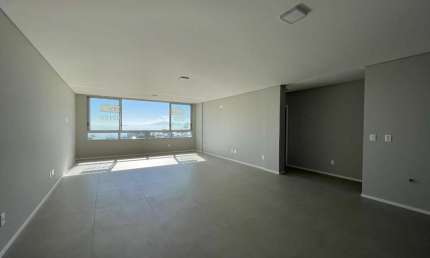 Apartamento com 4 quartos para alugar na Rua Marcílio Dias, 7, Estreito, Florianópolis