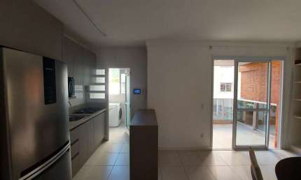Apartamento com 3 quartos para alugar na Rua Sebastião Laurentino da Silva, 152, Córrego Grande, Florianópolis