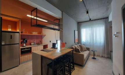 Apartamento com 1 quarto para alugar na Rua Adolfo Melo, 41, Centro, Florianópolis