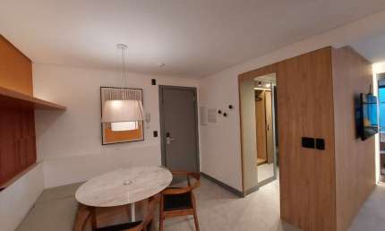 Apartamento com 1 quarto para alugar na Rua Adolfo Melo, 41, Centro, Florianópolis