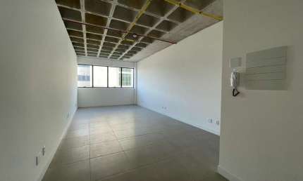 Sala comercial para alugar na Rodovia José Carlos Daux, 500, João Paulo, Florianópolis