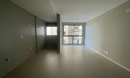 Apartamento com 2 quartos para alugar na Rua Orlando Odilio Koerich, 307, Jardim Atlântico, Florianópolis
