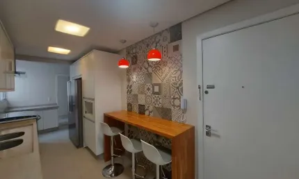 Apartamento com 3 quartos para alugar na Rua Almirante Lamego, 943, Centro, Florianópolis