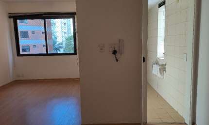 Apartamento com 2 quartos para alugar na Rua Jacques Félix, 326, Vila Nova Conceição, São Paulo