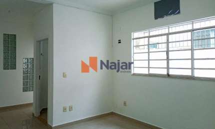 Casa com 3 quartos para alugar no Centro, Mogi das Cruzes 