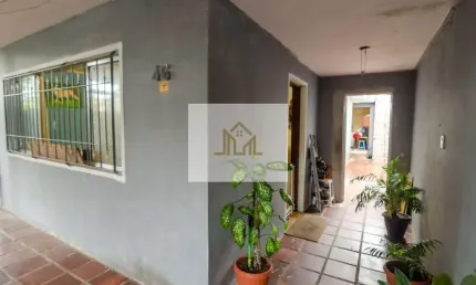 Vila Santo Estéfano | Casa | 3 Dormitórios | 3 vagas | 3 banheiros | 125m² de área Construída