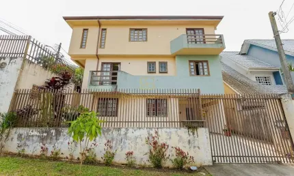 Amplo sobrado triplex  219,90m  privativos  esquina  6 quartos  2 suítes   boa vista