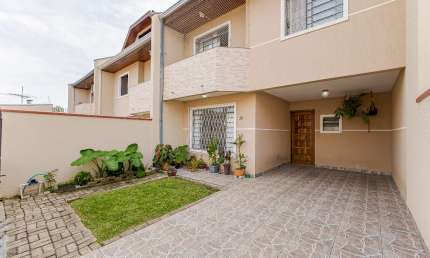 SOBRADO DE 3 QUARTOS EM CONDOMINIO NO BAIRRO FANNY - 100,40M