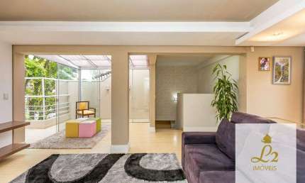 Ótimo Sobrado Mobiliado à venda, 190 m² - no Bacacheri - Curitiba/PR - Aceita Permuta!