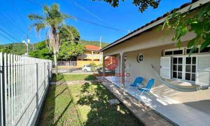 Casa à venda, 180 m² por R$ 1.990.000,00 - Daniela - Florianópolis/SC