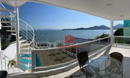 Casa com 4 quartos à venda, 460 m² por R$ 4.000.000 - João Paulo - Florianópolis/SC