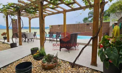 Casa à venda, 325 m² por R$ 2.544.000,00 - Pedra Branca - Palhoça/SC