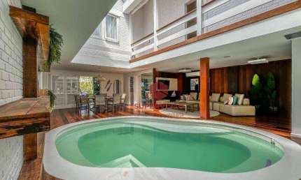 Casa com 5 quartos à venda, 322 m² por R$ 6.500.000 - Jurerê Internacional - Florianópolis/SC