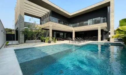 Casa com 5 quartos à venda, 513 m² por r$ 13.500.000 - jurerê internacional - florianópolis/sc
