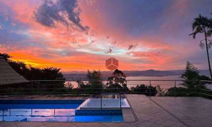 Casa à venda, 410 m² por R$ 3.200.000,00 - Centro - Florianópolis/SC