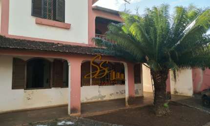Casa com 5 quartos à venda no Centro, Mateus Leme 