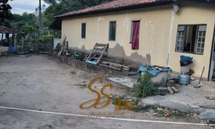 Lindo Sítio em Azurita, Mateus Leme – Região da Cachoeira