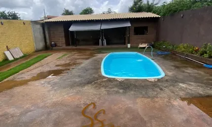 Oportunidade para Investidores - Mini Sítio no Bairro Planalto, Mateus Leme/MG!