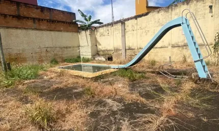 Terreno à venda no Centro, Mateus Leme 